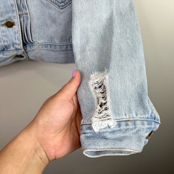 Kendall & Kylie light wash jean jacket medium‎ - Picture 7 of 9